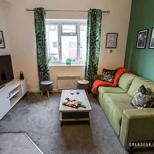 Lorne Park Landings By Grandeur Bournemouth